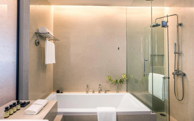 The Color Living Hotel
