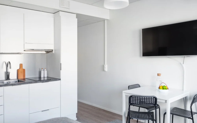 Modern Downtown Studio - "Pikku Ronka" - Hosted by 2ndhomes