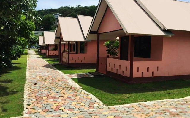 Gypsy Sea View Resort