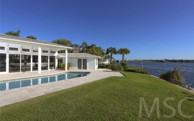 Siesta Key 12 - 4 Br Home