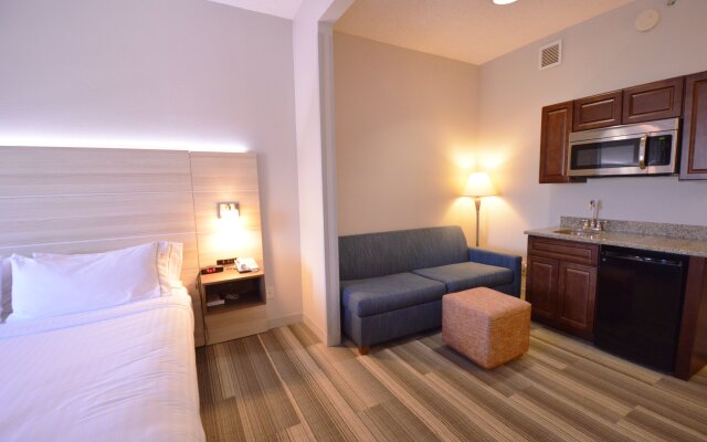 Holiday Inn Express Toledo-Oregon by IHG