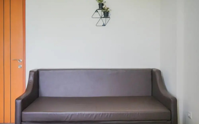 Simply Minimalist Studio at Green Park View Apartment