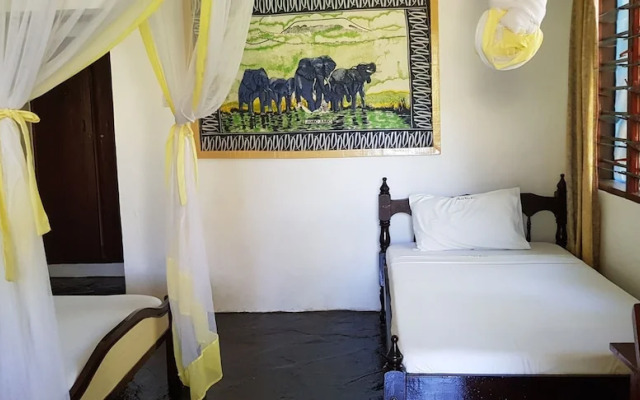 Makuti Villas Resort