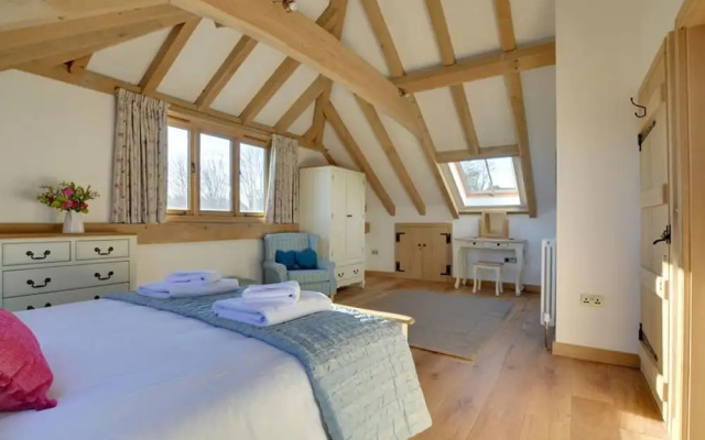 Alluring Holiday Home in Stone Oxney With Garden