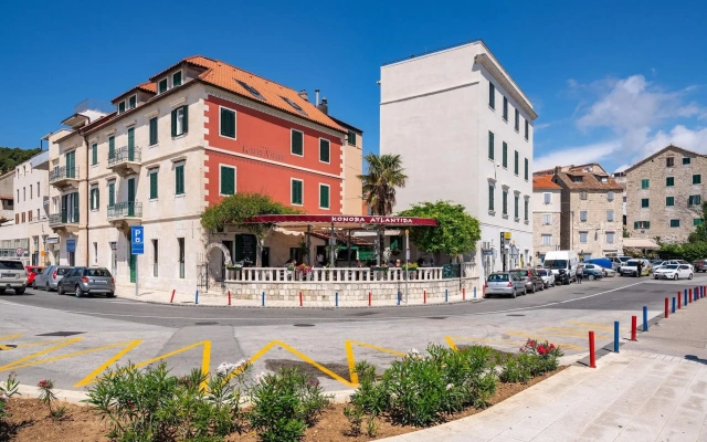 Galeria Valeria Seaside Downtown - MAG Quaint & Elegant Boutique Hotel