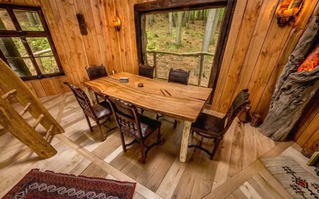 Robins Nest Baumhaushotel