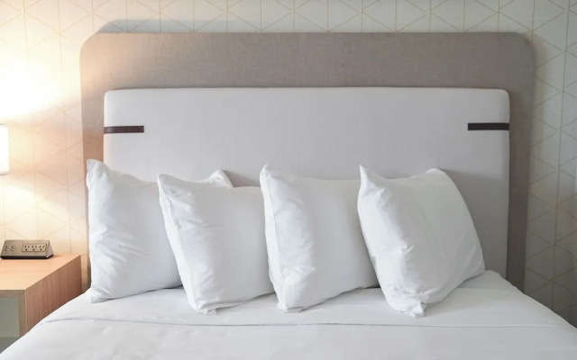 The Boulevard Hotel