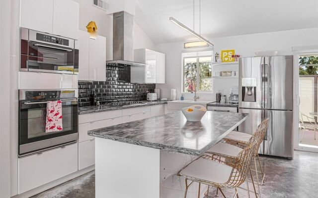 Birdcage Palm Springs