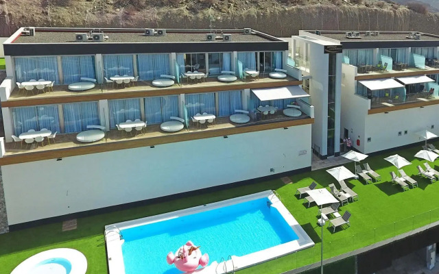 Amadores C&H Suites