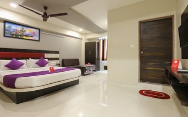 Apollo Hotel