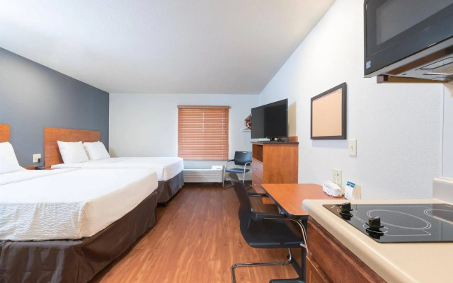 WoodSpring Suites Lafayette