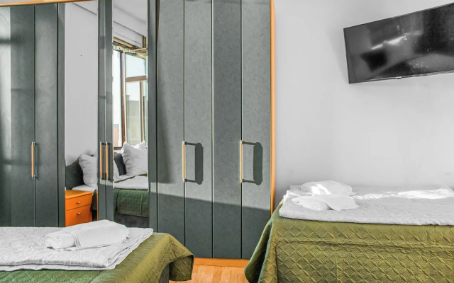 Shared 2BR Residence by Millennium Tower