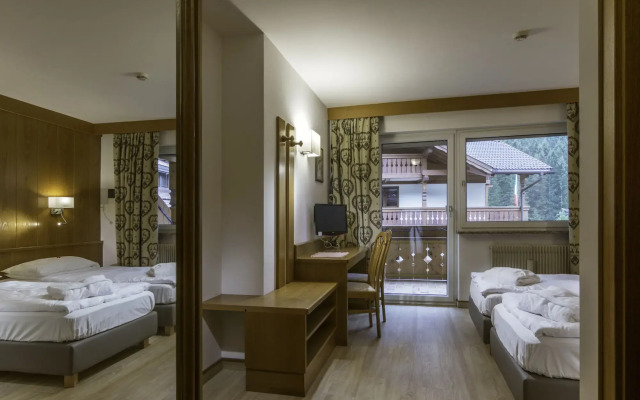 Hotel Ramon