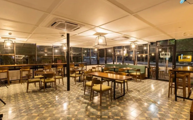 Next Hotel Yogyakarta