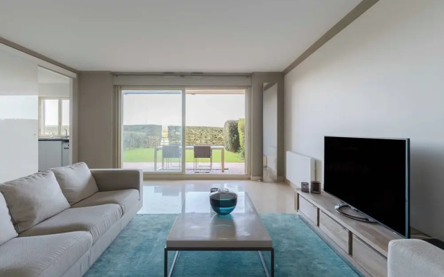 Luxurious Apartment 4 People - Casino Barria\"re