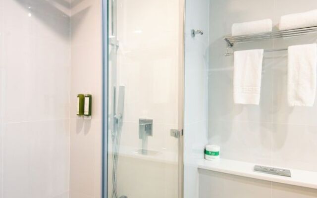 Arden Hotel