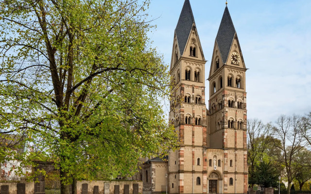 Super 8 by Wyndham Koblenz