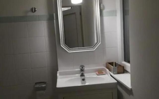 Dop Guest House