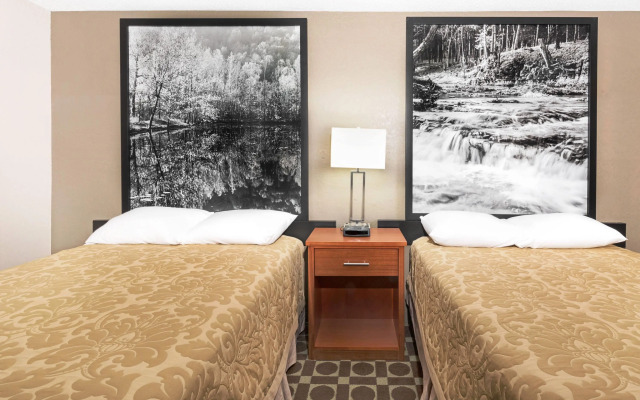 Super 8 by Wyndham Miles City