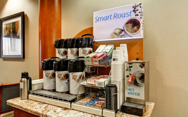 Spark by Hilton Guelph