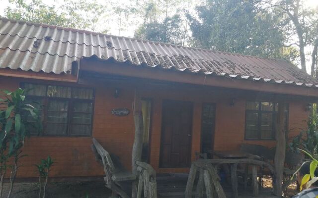 Ban Suan Nern Tawan
