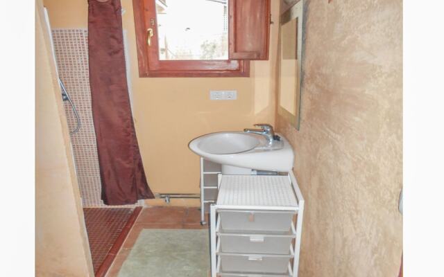 Beautiful Cottage in Renau Costa Dorada with Swimming Pool