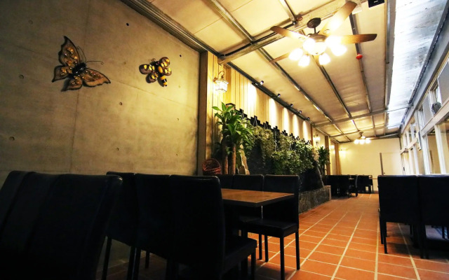 MOSHAMANLA Hotel-Main Station
