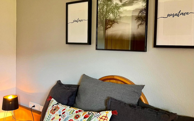 Wunderschöne Wohnung mit Balkon und Blick auf die Alpen