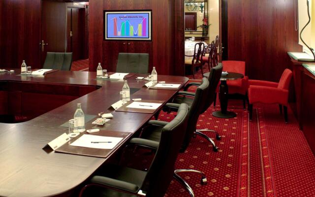 Hotel Pullman Madrid Airport & Feria