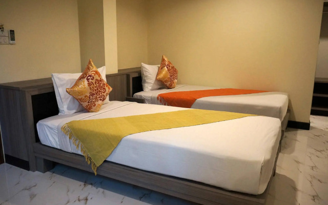 Samsensam Place Hotel