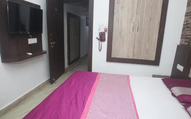 Alakhnanda Guest House