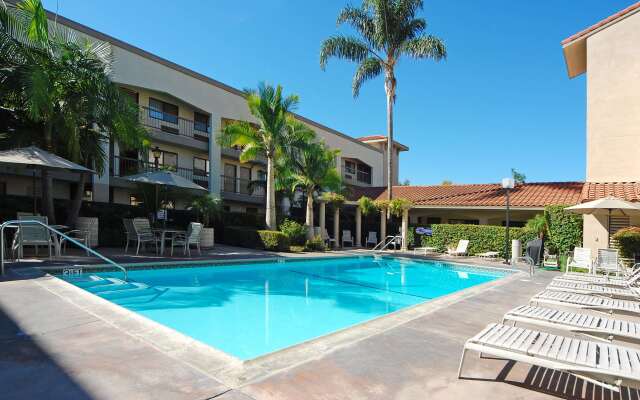 Best Western Plus Orange County Airport North