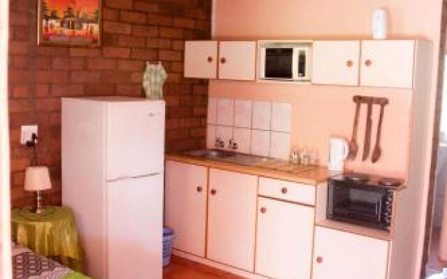 Mopanie Guesthouse