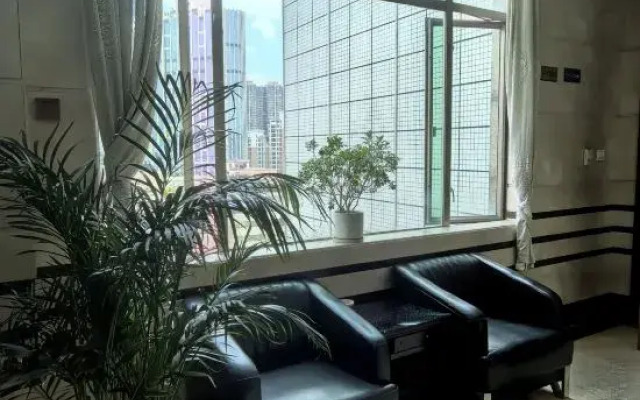 Foshan Shunde Carnival Hotel (Shunlian Plaza Jinlong Subway Station)