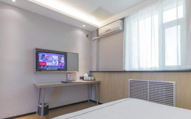 GreenTree Inn Shanxi Taiyuan Railway Station Business Hotel