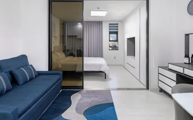 Seomoon Residence Hotel