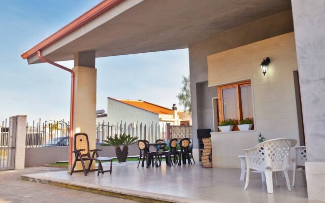 Villa Linda by the sea in South Sicily