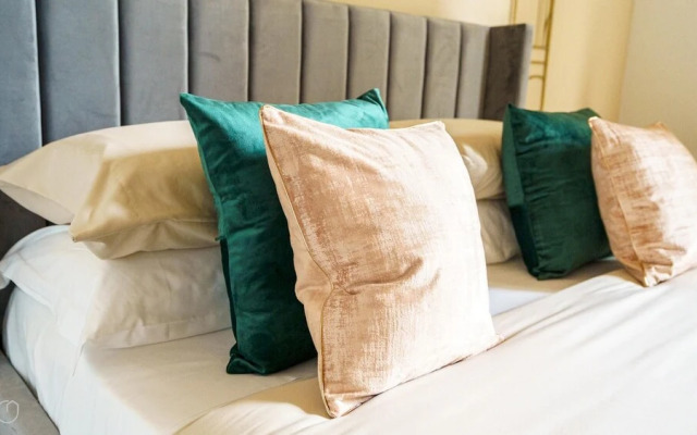 Italianway - Palazzo Nouveau - Floralia