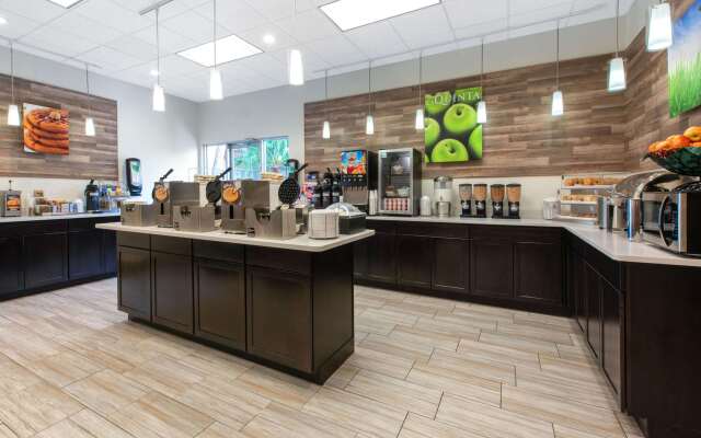 La Quinta Inn by Wyndham Clearwater Central