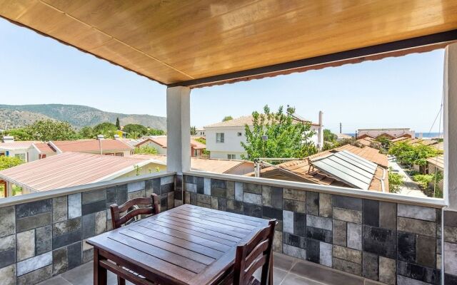 Cuhadar Ahsap Evleri