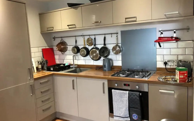 Charming 2-bed Apartment in Christchurch