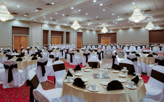 Holiday Inn Harrisburg - Hershey Area, I-81 by IHG