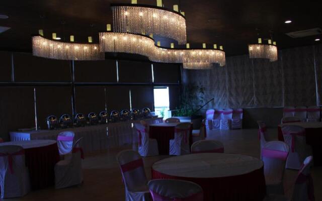 Kells Hotel and Restaurant