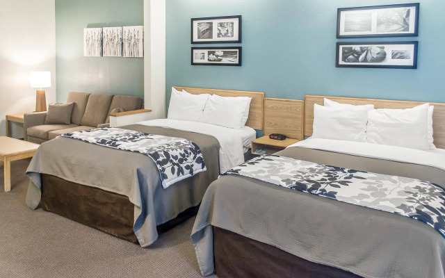 Sleep Inn & Suites Port Clinton