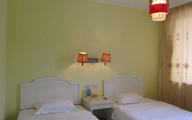 Yangshuo Romantic Hostel