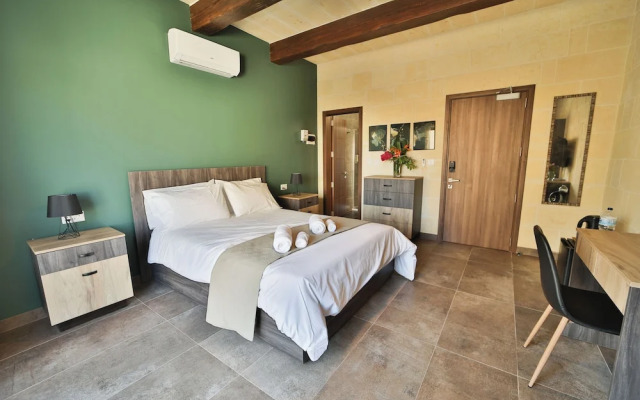 Sunrise lodge