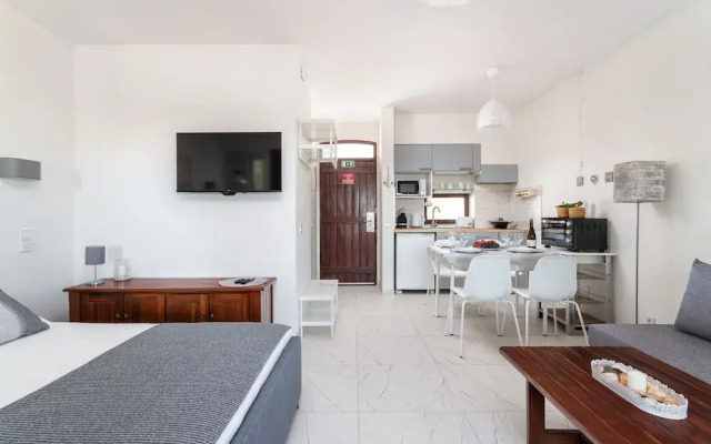 BnB Homes Jardim Cozy Apartment With 2 Pools
