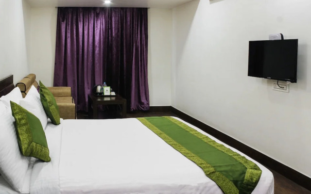 Hotel Indralok Inn