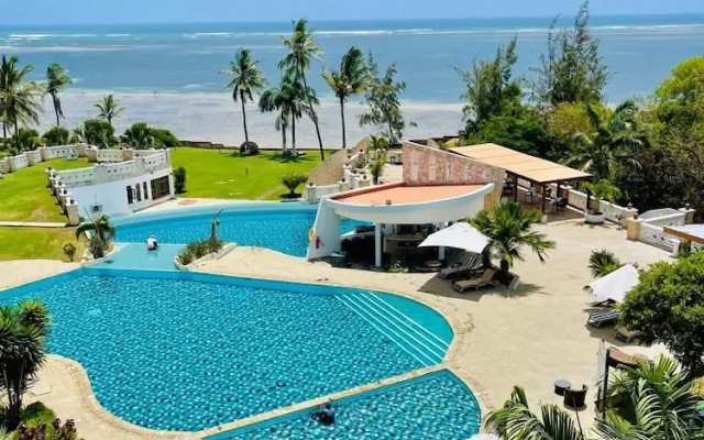 Luxury Oceanline Apartment-Shaza