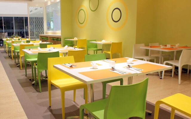 Zest Harbour Bay Batam by Swiss-Belhotel International
